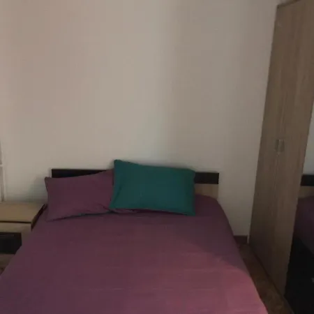 Lux Bukareszt